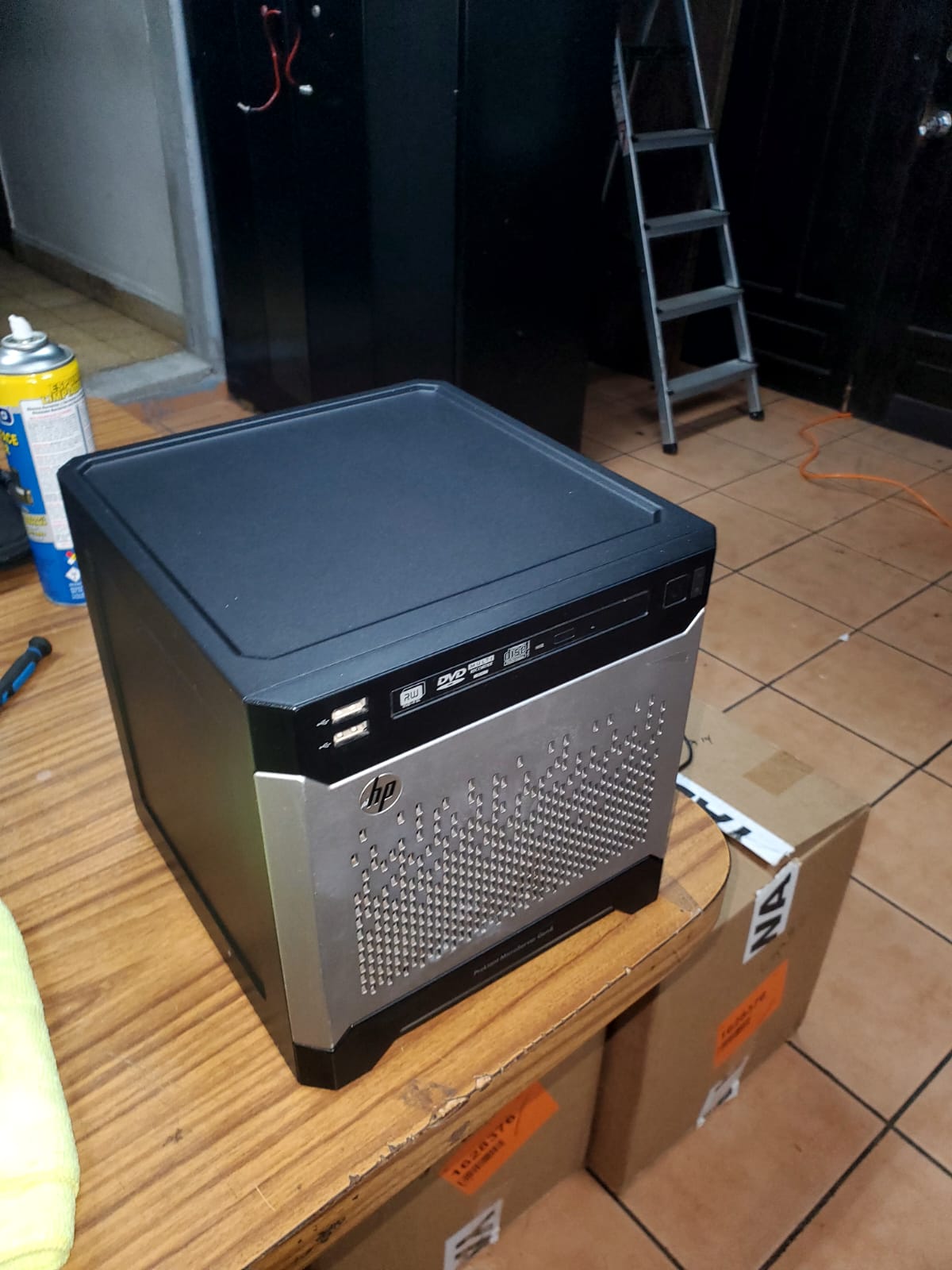 Servidor HP limpio